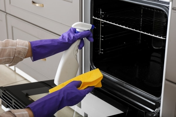 Household Cleaners That Can Endanger Your Family
